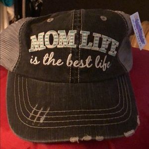 MOM LIFE IS THE BEST LIFE